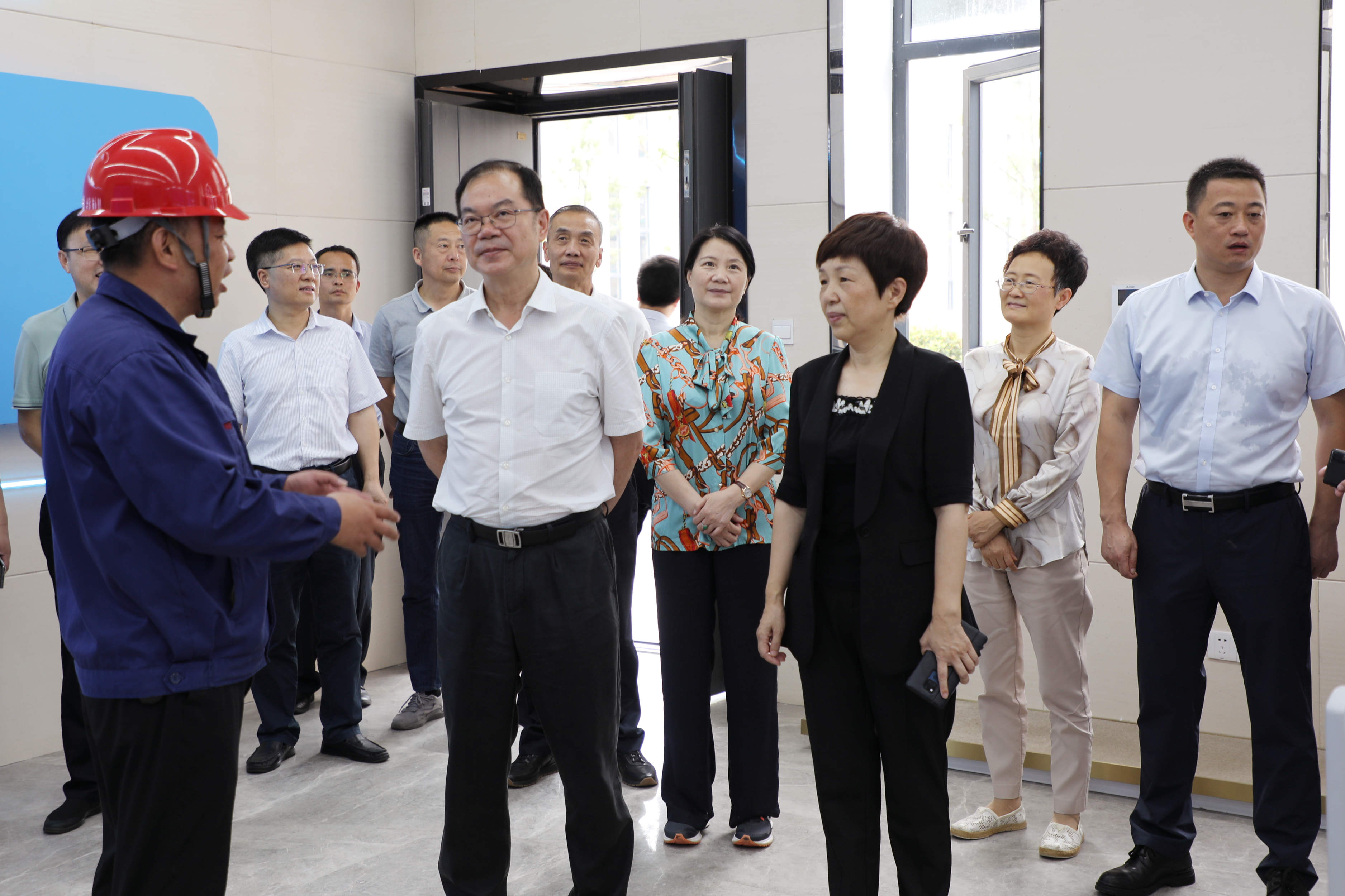 16577633372262920hLF.jpg 16577633372262920hLF.jpg